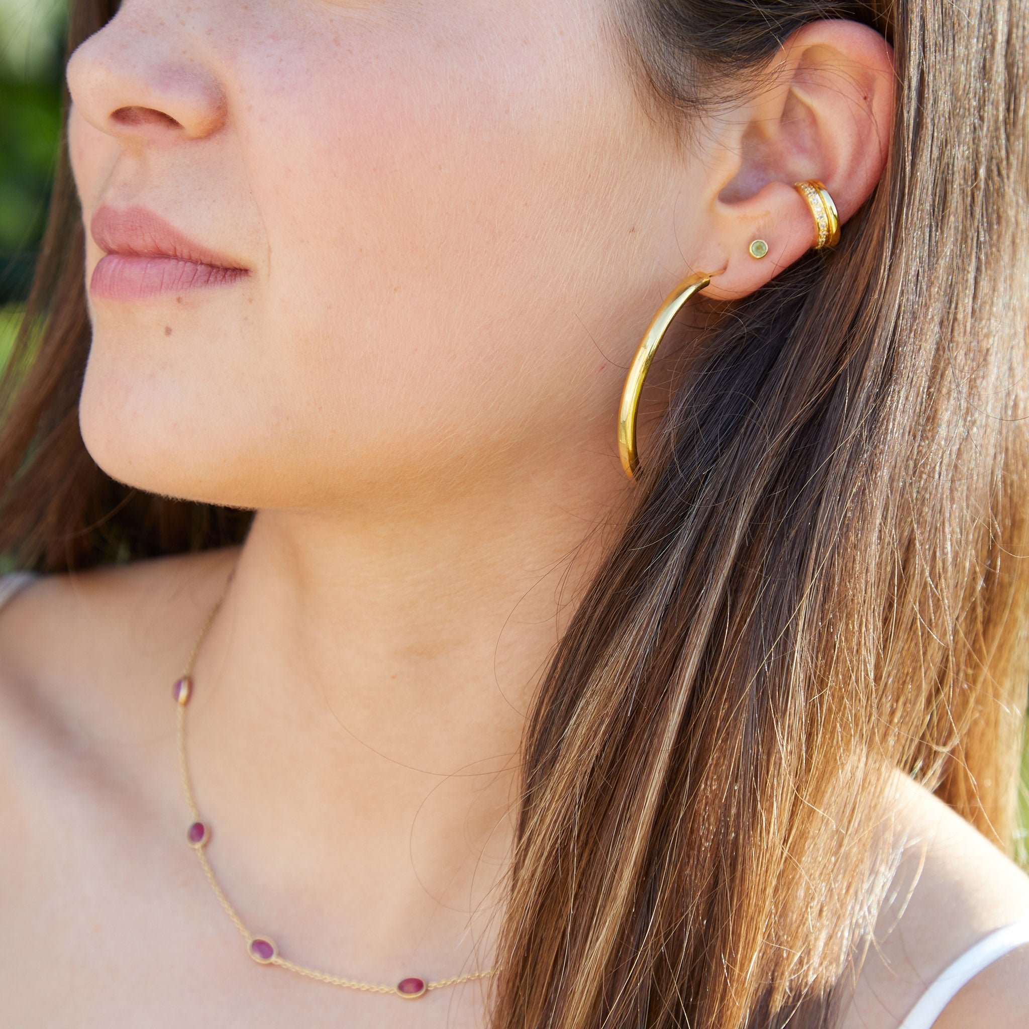 Coco Cuff in Gold with Zirconia Earring Memara