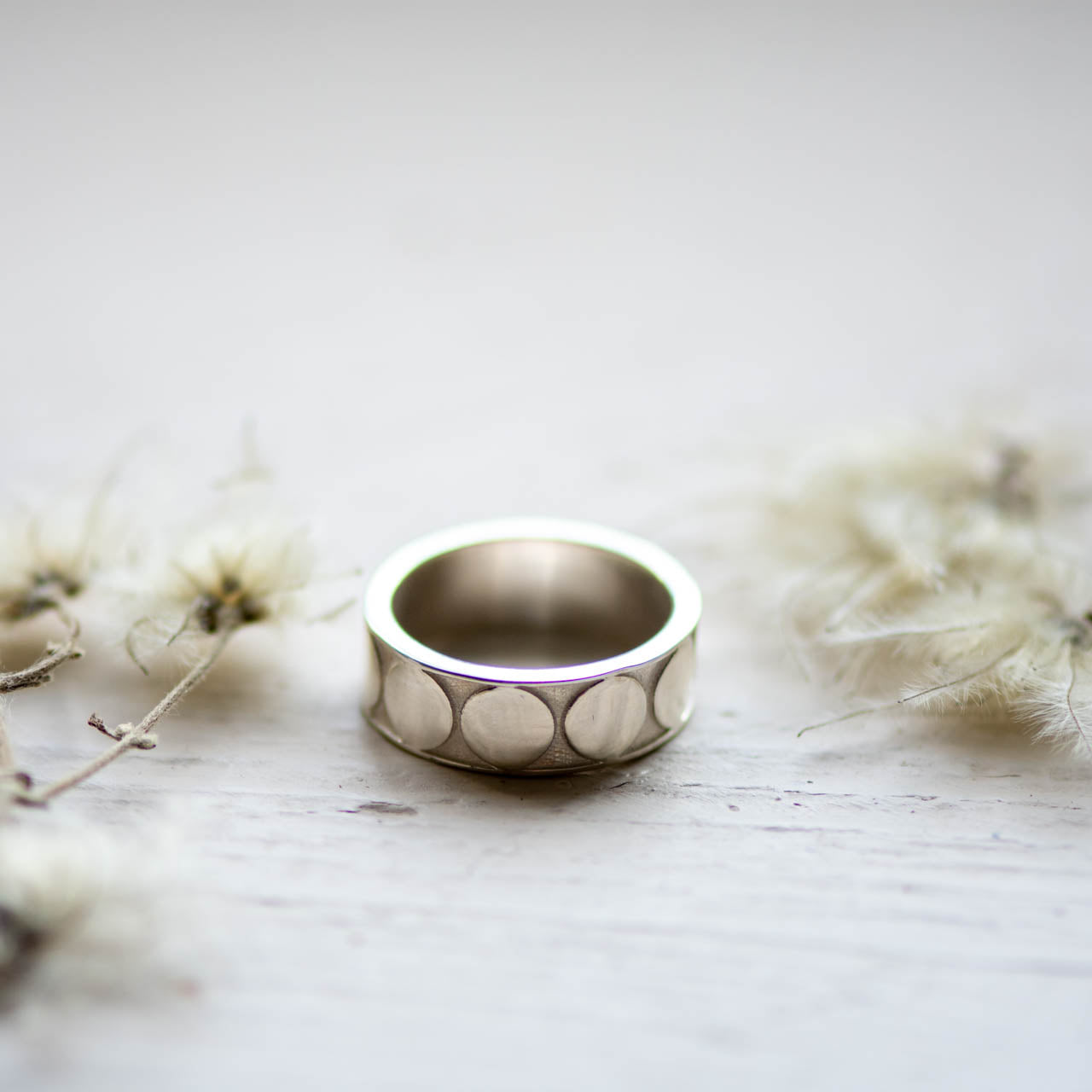 Full Moon Ring in Silver Ring Memara
