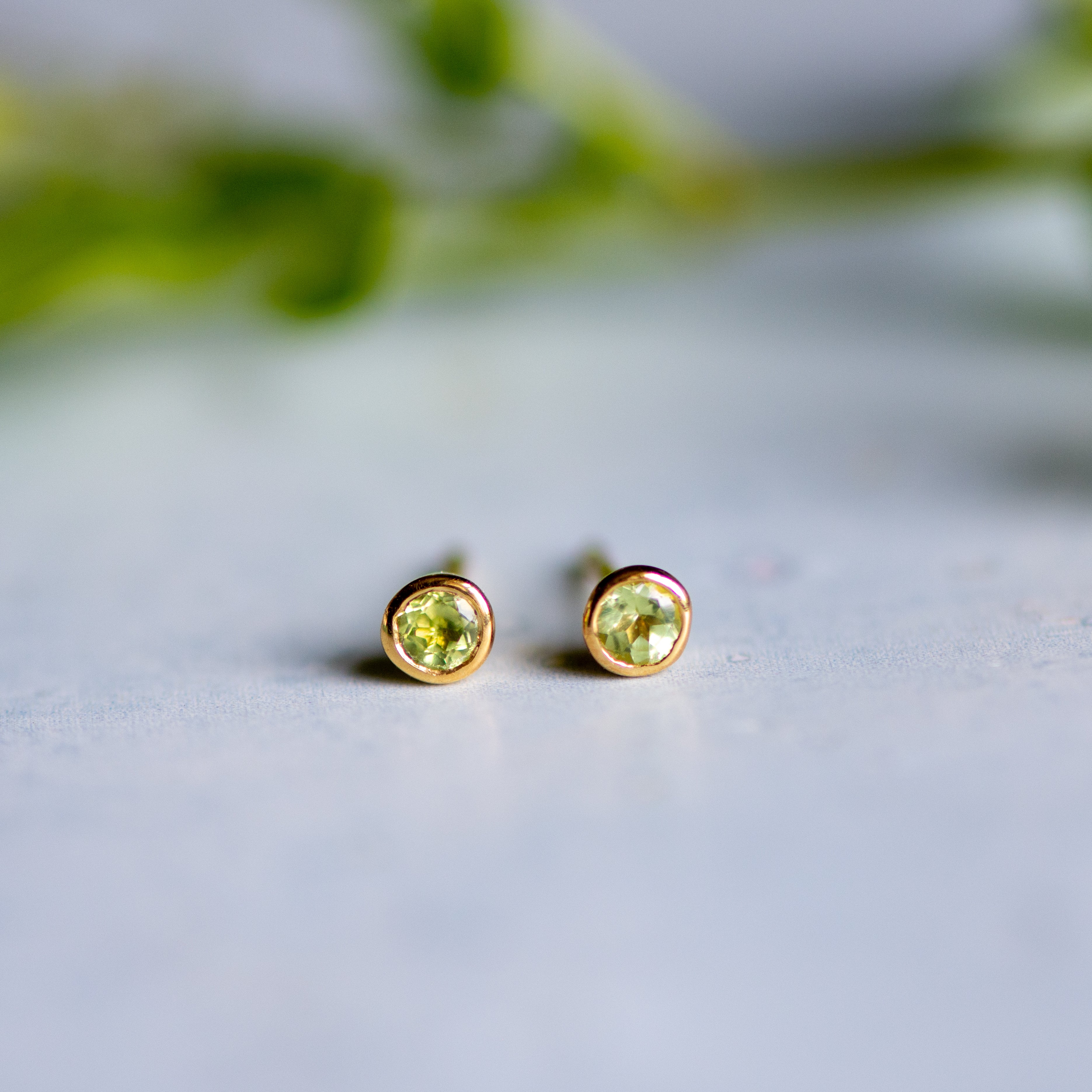Acer Ear Stud in Gold with Peridot Earring Memara