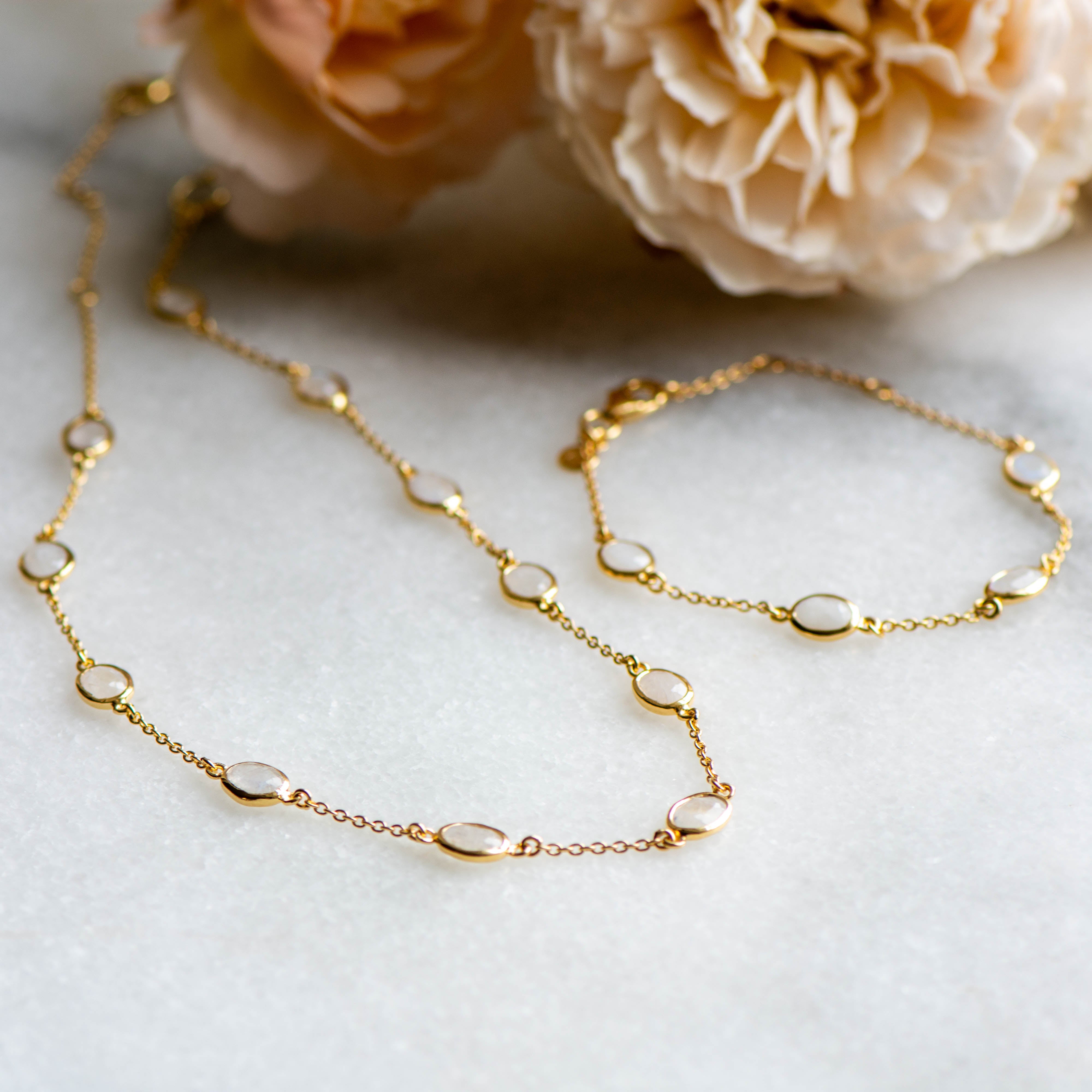 Moonstone necklace and bracelet
