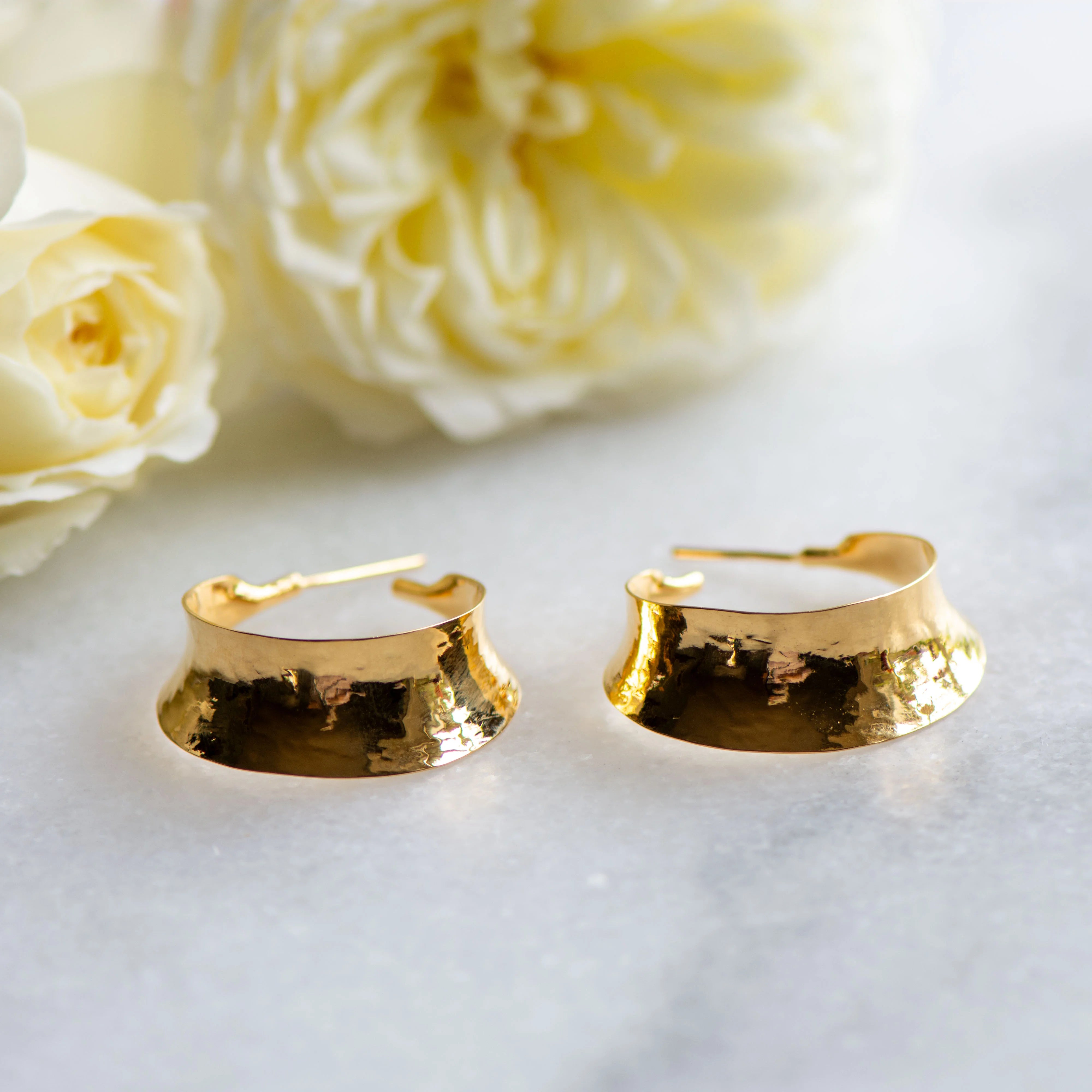 Hammeredgoldhoops