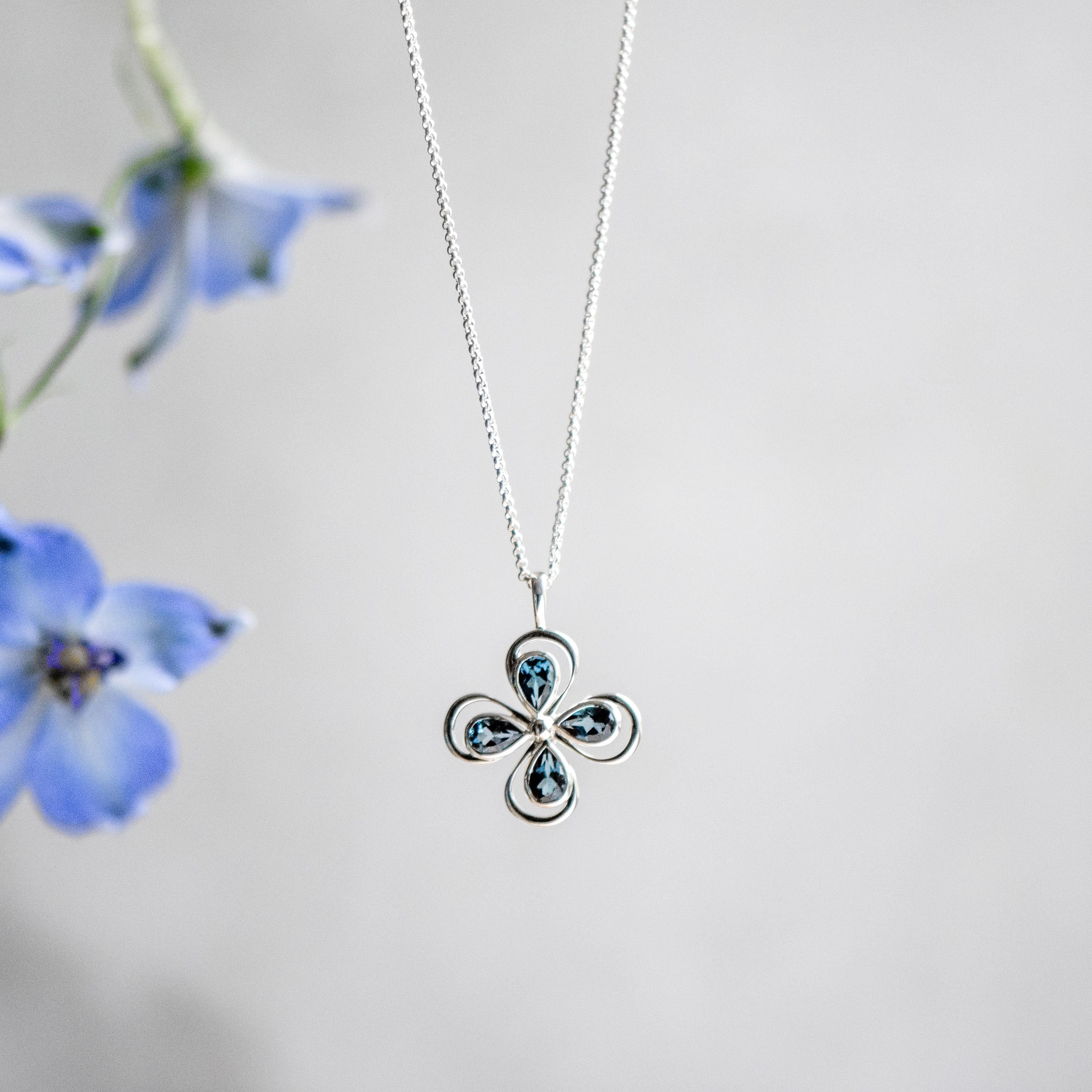 clover - silver - gemstone