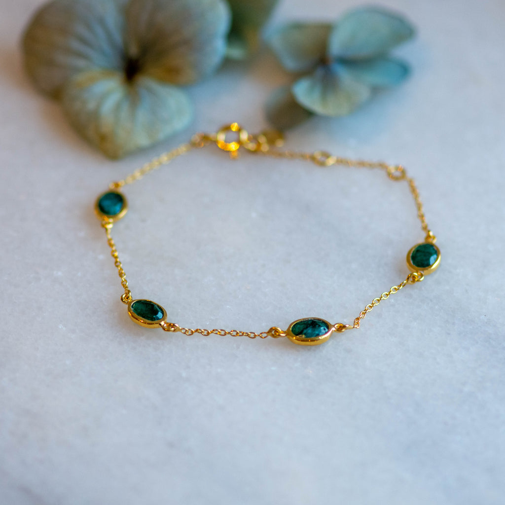 Marilyn Bracelet in Gold with Emerald Quartz Bracelets Memara 