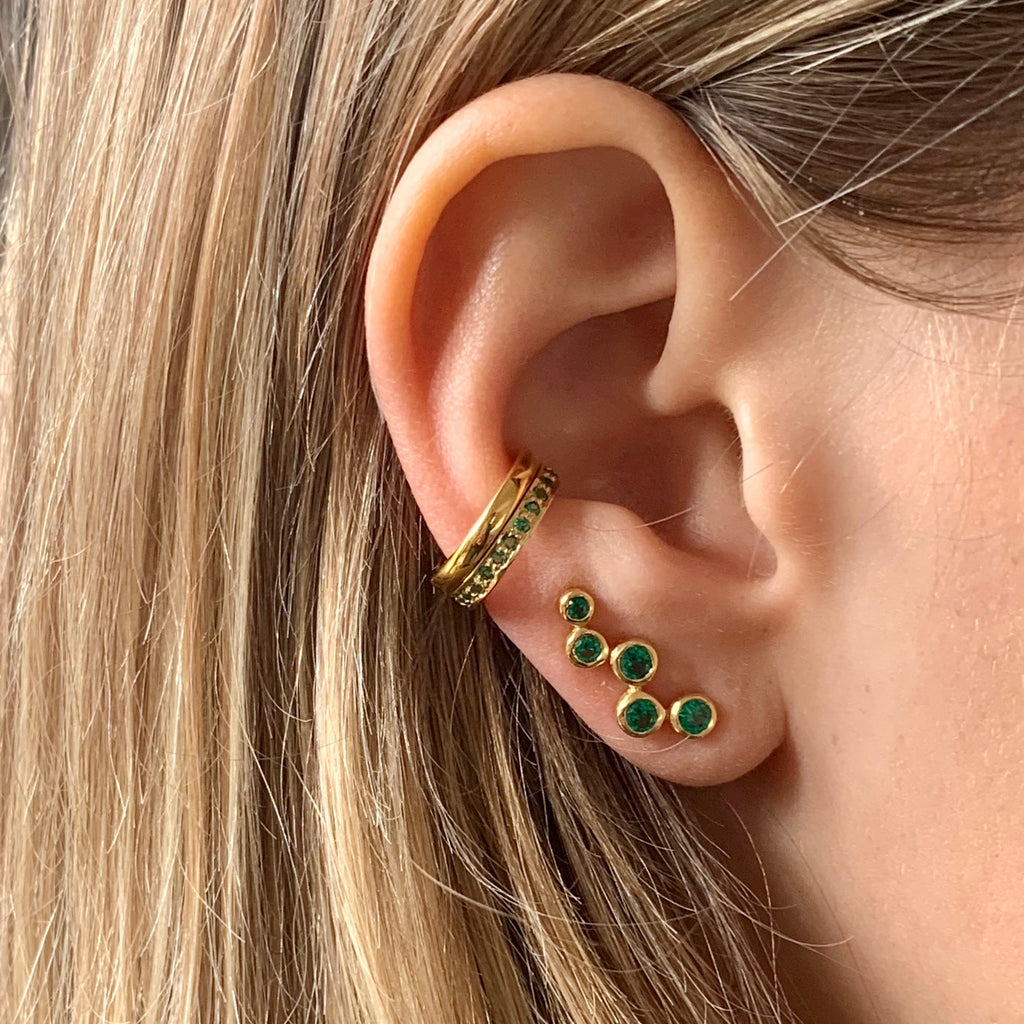 Aquila Studded Ear Jewel in Gold with Emerald Zirconia Earring Memara 